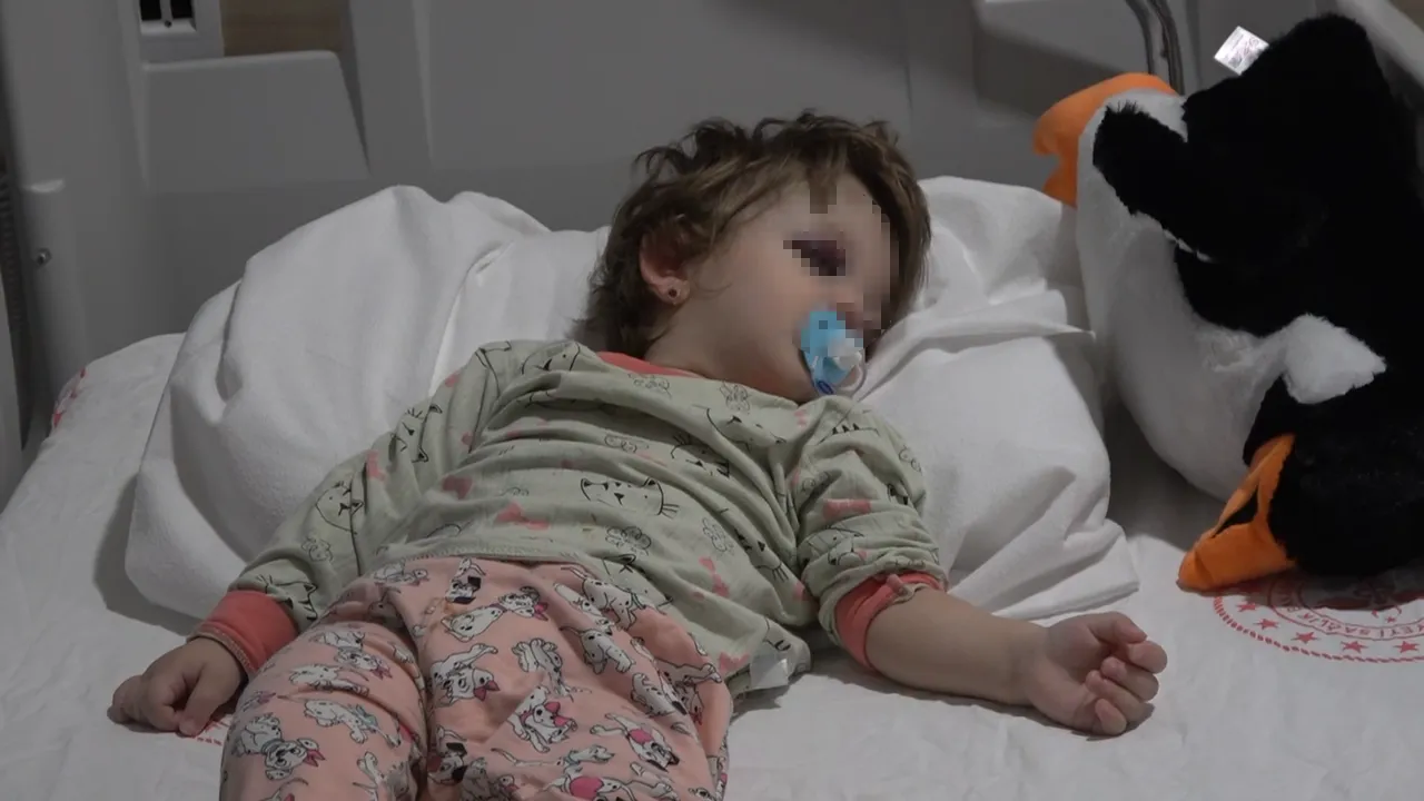 Yalova’da komşu terörü! 14 aylık İkra'nın kafatasını odunla çatlattı