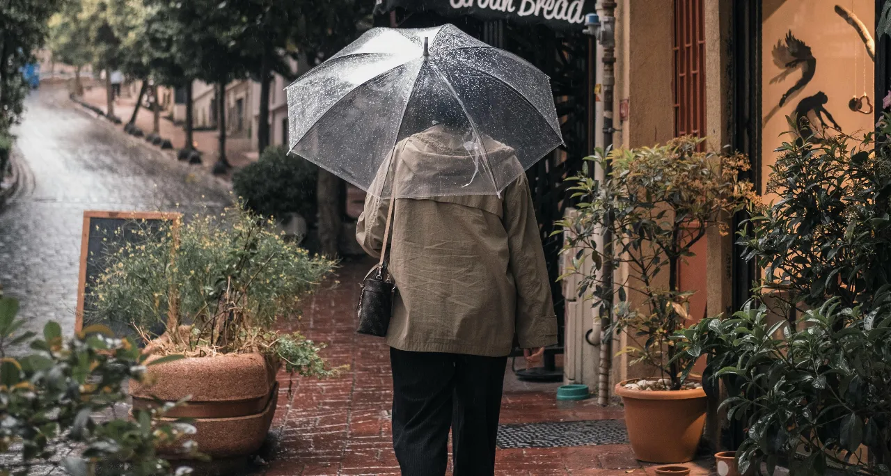 Bilimsel olarak ispatlandı: Yağmurlu hava mutsuz ediyor