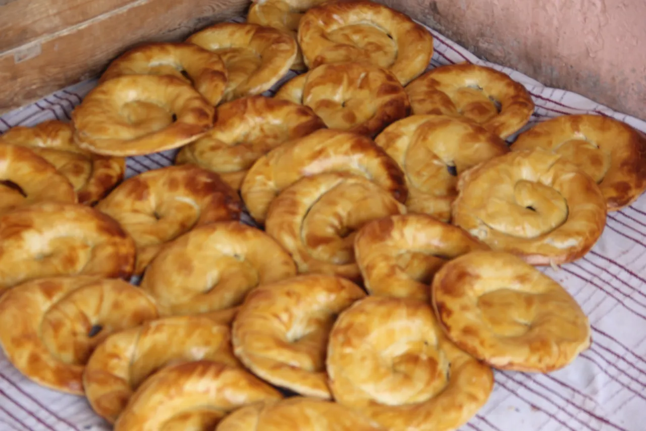 Bir tanesi bile tok tutuyor! Sahur sofralarının vazgeçilmezi: Tandır Ketesi