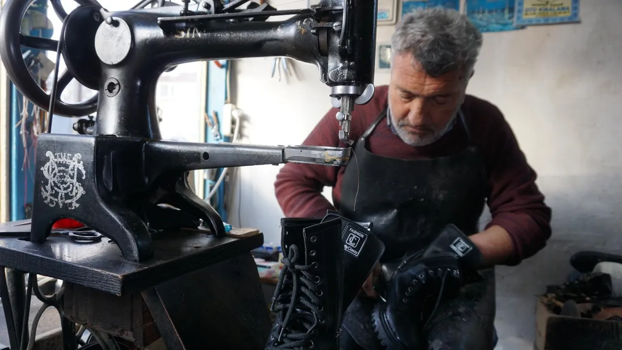 Burdur’un Gölhisar ilçesinde bu mesleği yapan 2 usta kaldı, kaybolmak üzere