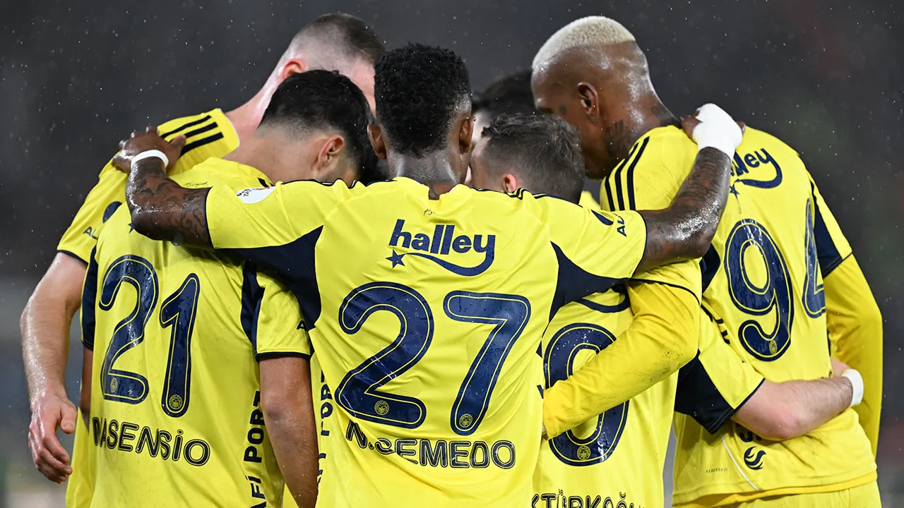 Fenerbahçe - Kasımpaşa maçının 11'leri belli oldu: Yıldız isim geri döndü