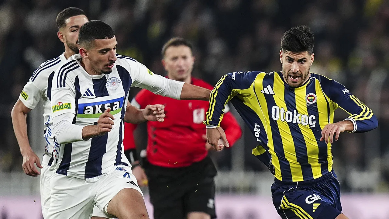Fenerbahçe 90+11'de yıkıldı, büyük fırsat kaçırdı! Kadıköy'de 2 gol ve 2 kırmızı kart