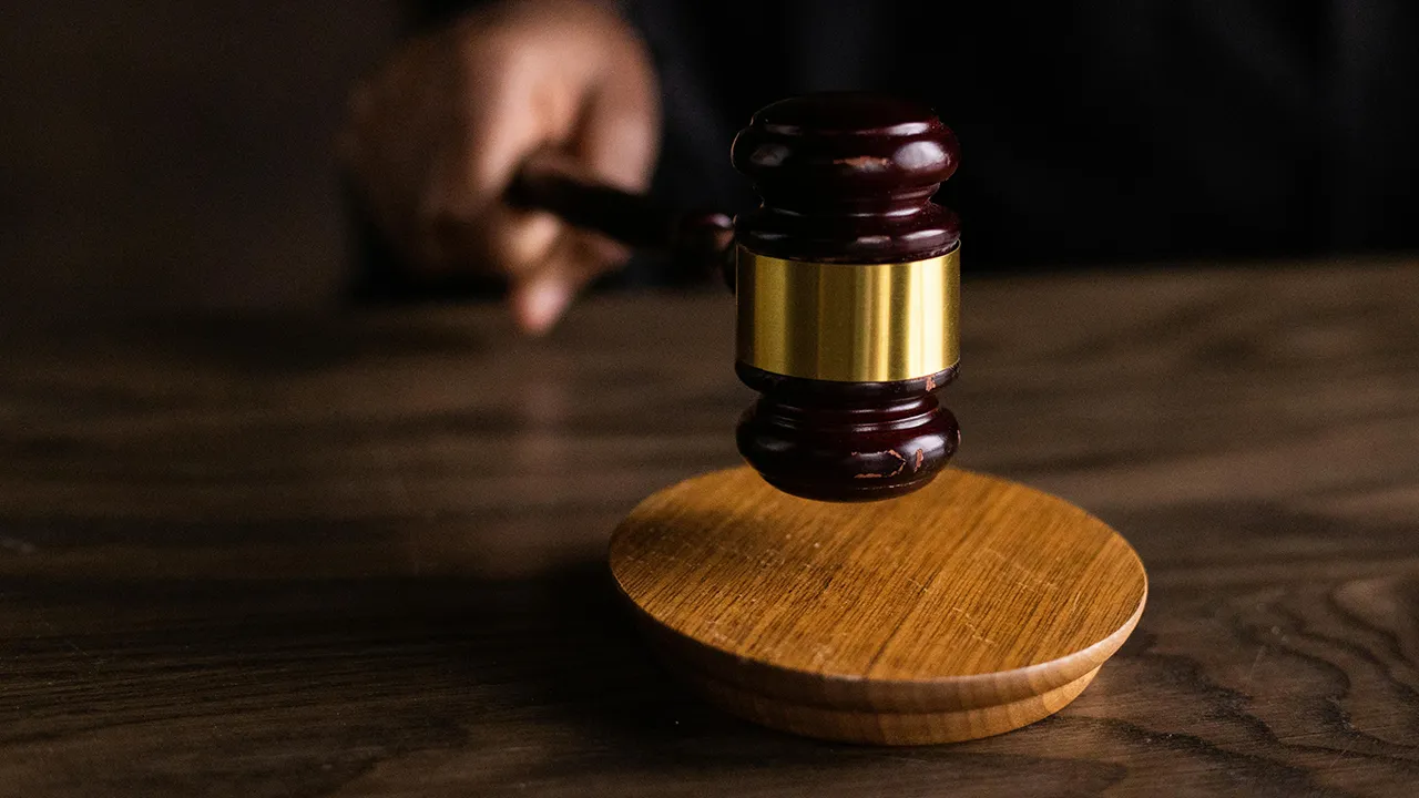 Hastanede haksız kazanç davasında ara karar: 3 tutuklu hakkında tahliye kararı