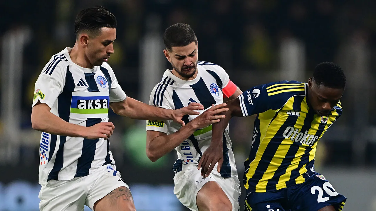 Kadıköy'de İrfan Can Kahveci'den dikkat çeken hareket