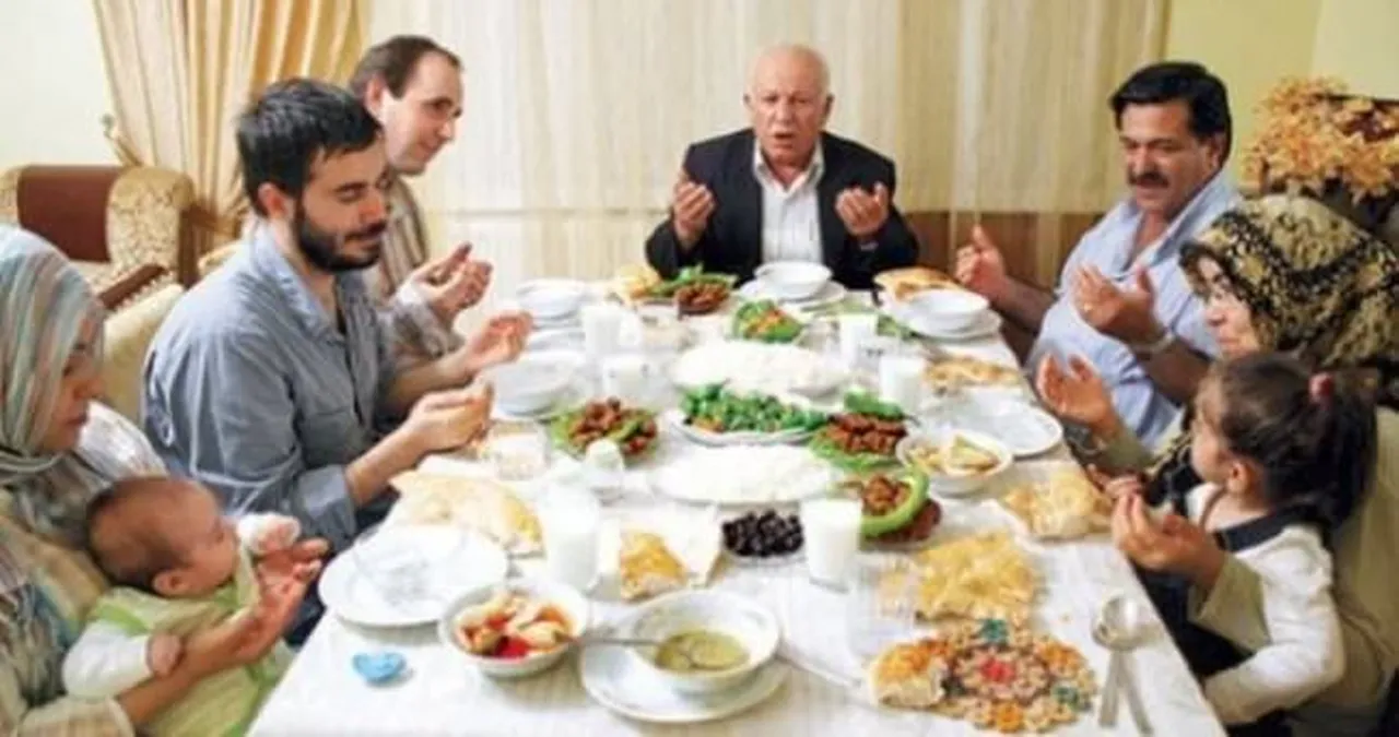 Oruçluyken yemeğin tadına bakmak orucu bozar mı?