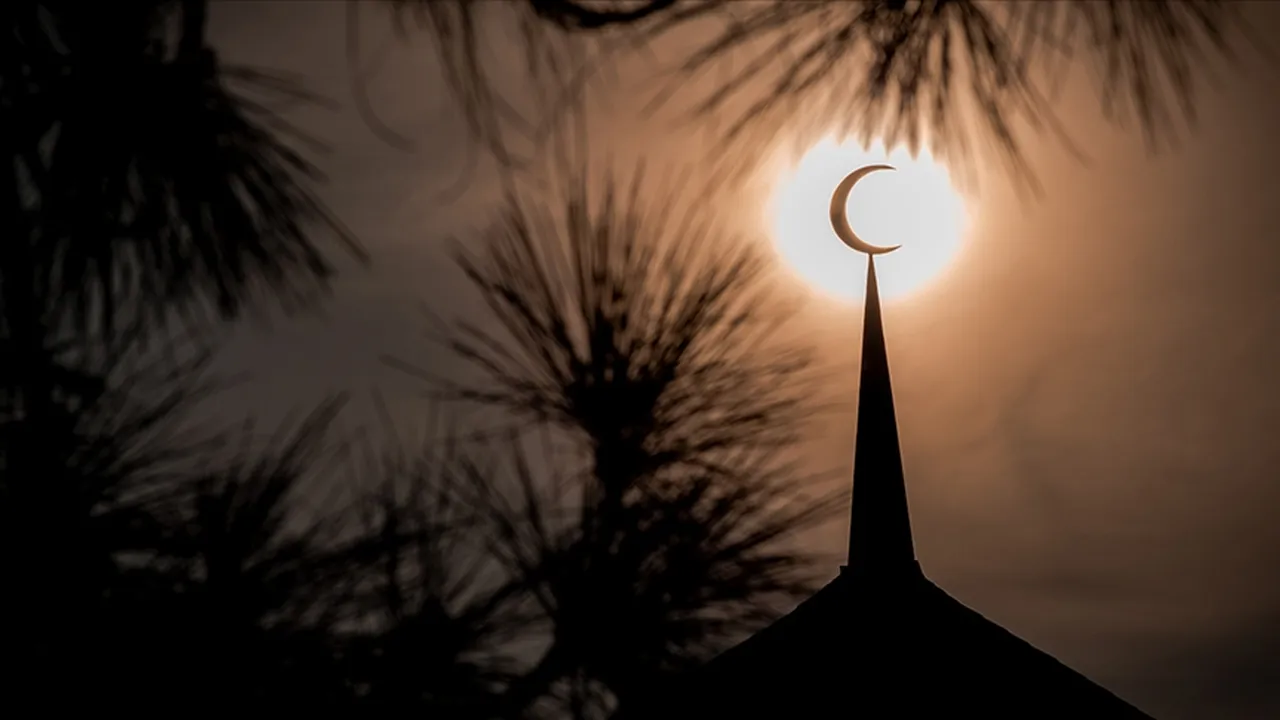 Orucun son günü ne zaman? Ramazan ne zaman bitiyor? Takvimle belli oldu