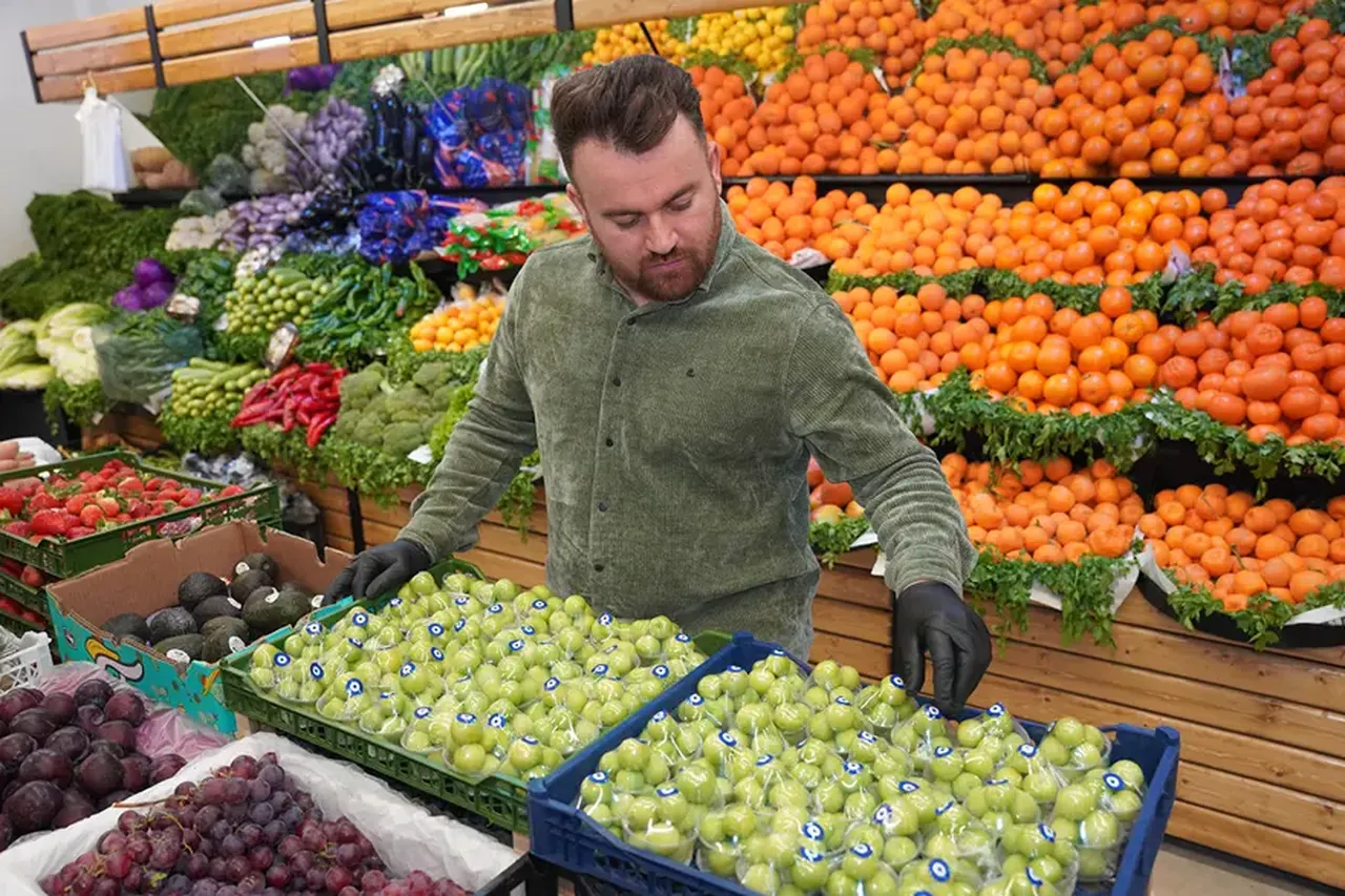 2 ay önceden sıraya girdiler! Türkiye'den alıp ülkesinde kilosunu 500 dolara sattı