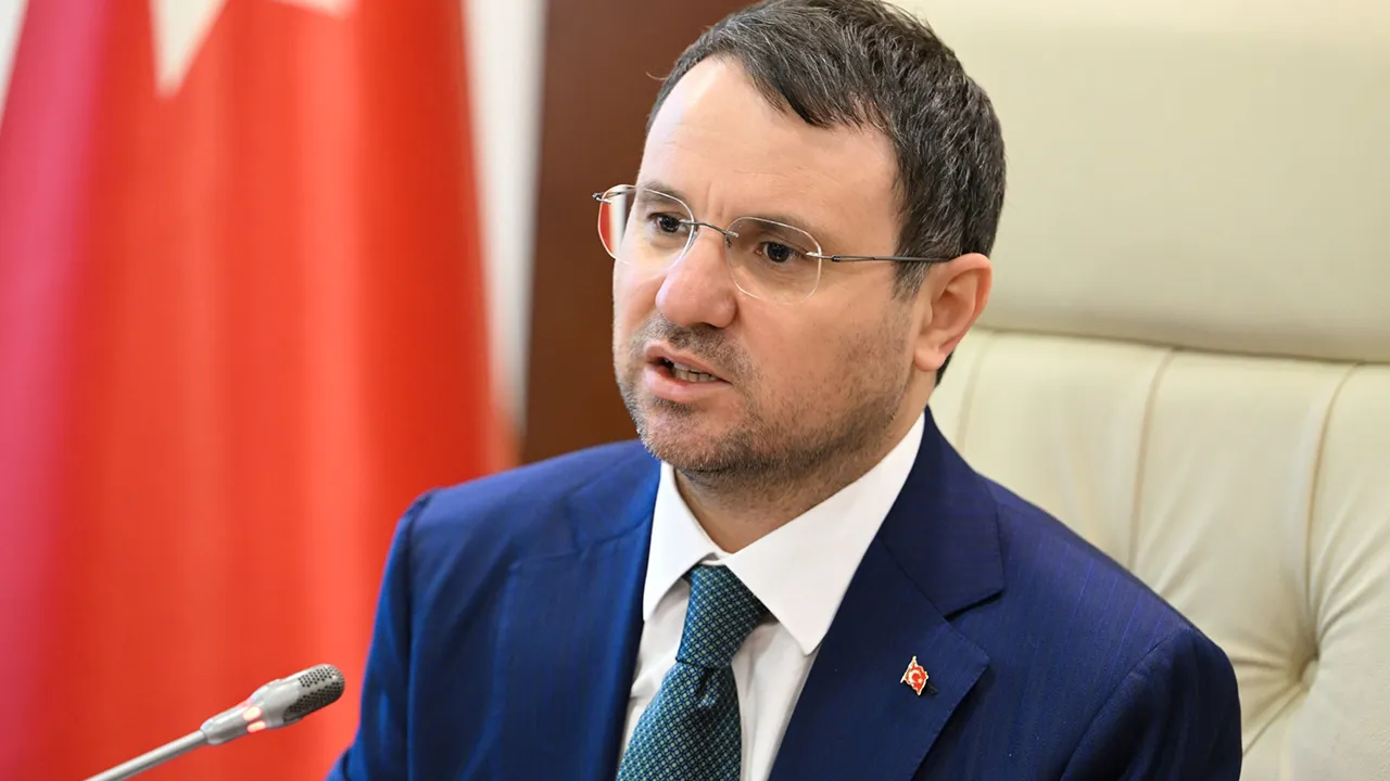 Bakan Gürlek yargı mensuplarına 'Yoruldunuz biliyorum' deyip söz verdi! 