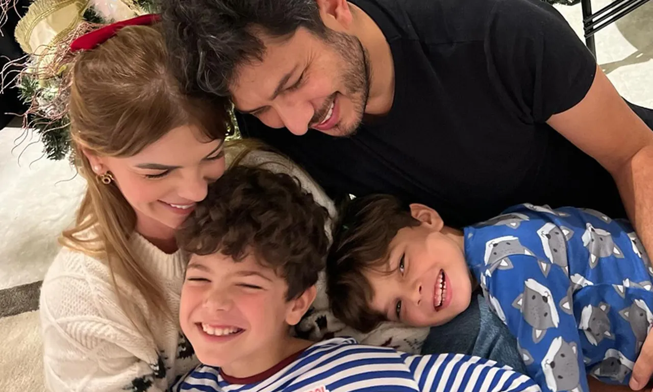 Çiftin Ali Demir ve Eyüp Can adında 2 çocuğu var.