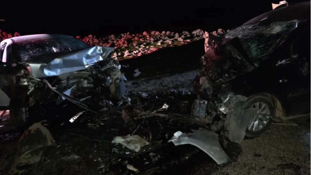 Diyarbakır'da katliam gibi kaza! 5 kişi hayatını kaybetti