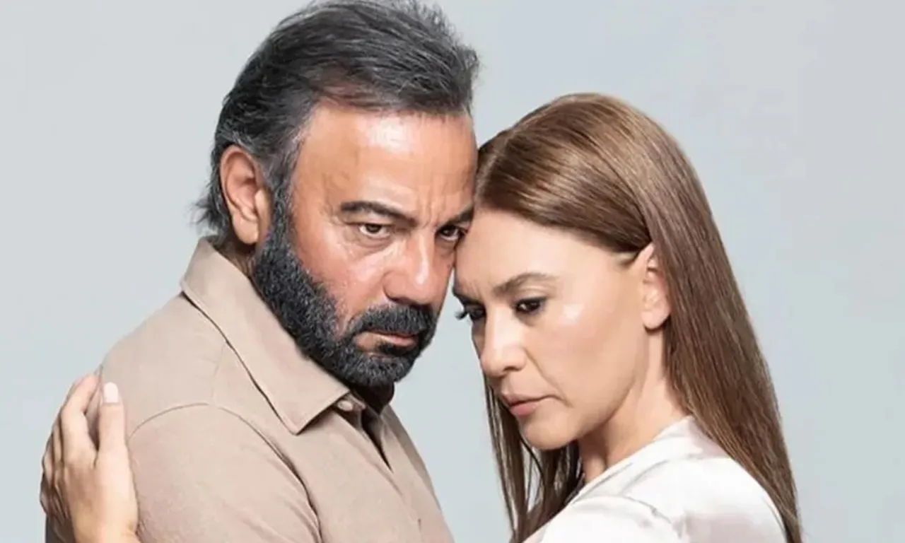 Evlenecekleri beklenen Kerem Alışık ile Evrim Alasya ayrıldı! Perde arkası ortaya çıktı