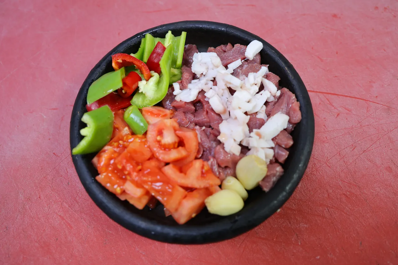 İftar sofralarını süsleyen 70 yıllık lezzet! 15 dakika pişiyor