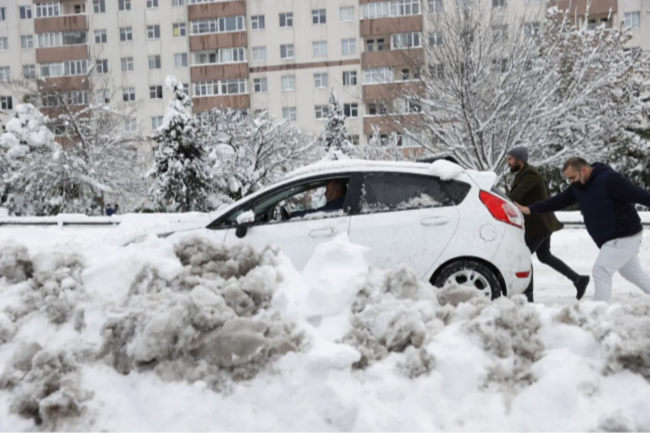 İstanbul'a kar yağışı için geri sayım başladı! Türkiye 1 hafta boyunca buz kesecek