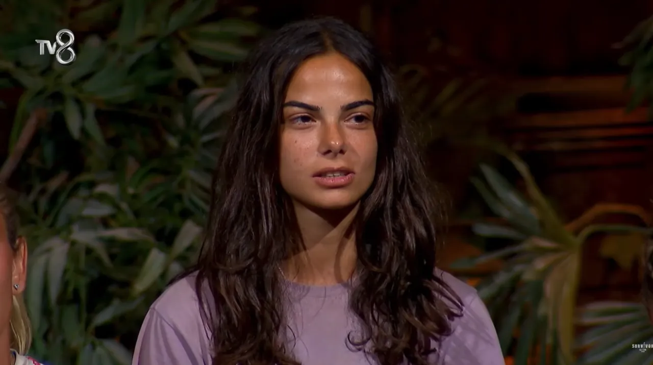 Survivor eleme adayı kim oldu? 23 Şubat Survivor dokunulmazlık oyununu kazanan takım