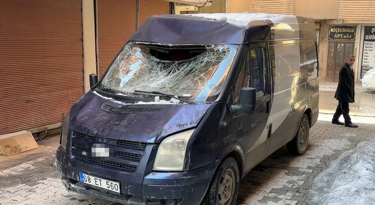 Türkiyenin en soğuk yerinde korkunç olay! Ölümden döndü