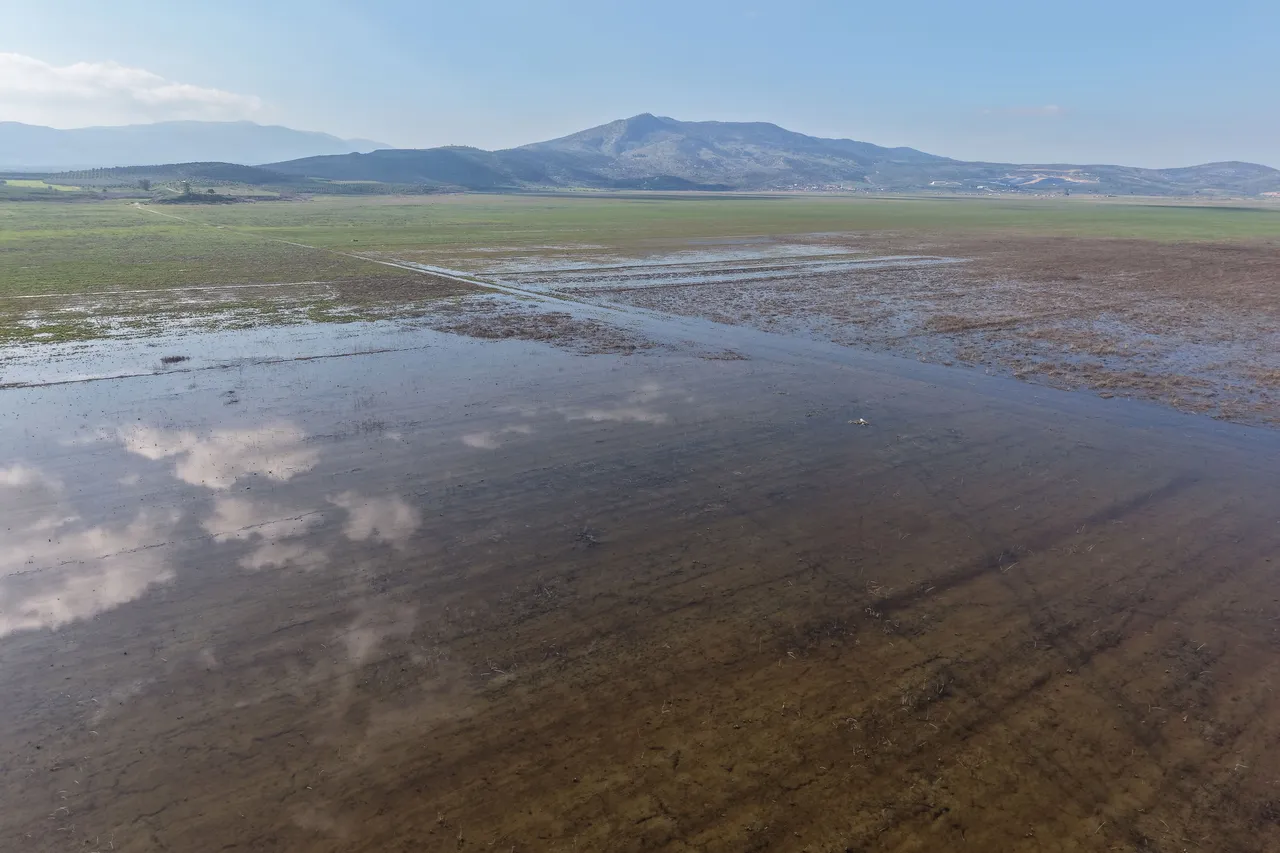 Umutlar kesilmişti, 5 yıl sonra dolmaya başladı! Şimdi yeniden 'göl' oluyor