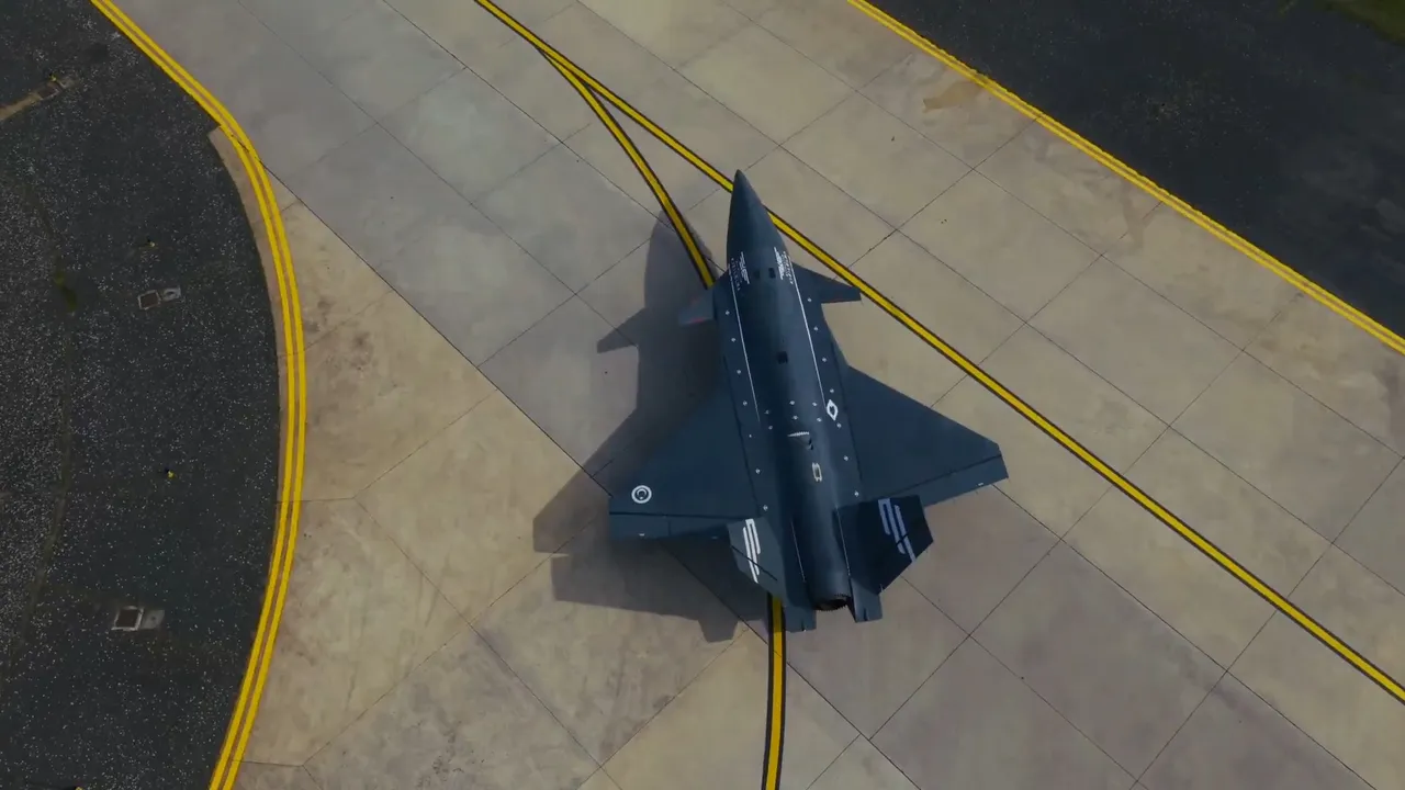 ABD, Çin, Rusya'nın yapamadığını KIZILELMA yaptı! Dünyada ilk kez Gömülü EOTS Entegrasyonu