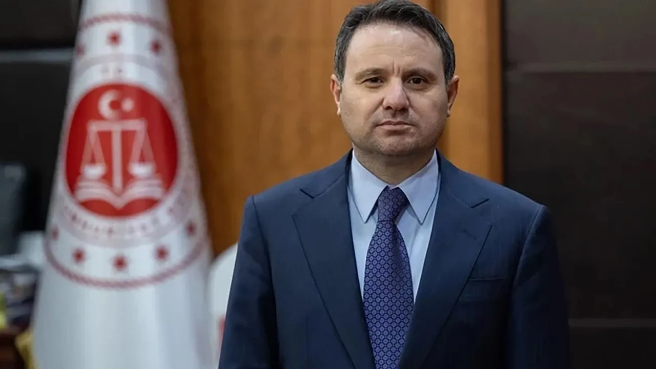 Adalet Bakanı Gürlek'ten 'Terörsüz Türkiye' açıklaması: Yerel af ya da şahsa özgü bir düzenleme komisyon raporunda yok