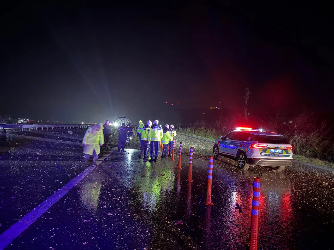 Balıkesir'de F-16 uçağı düştü! Pilottan acı haber geldi