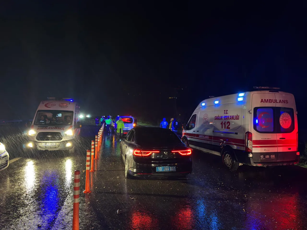 Balıkesir'de F-16 uçağı düştü! Pilottan acı haber geldi