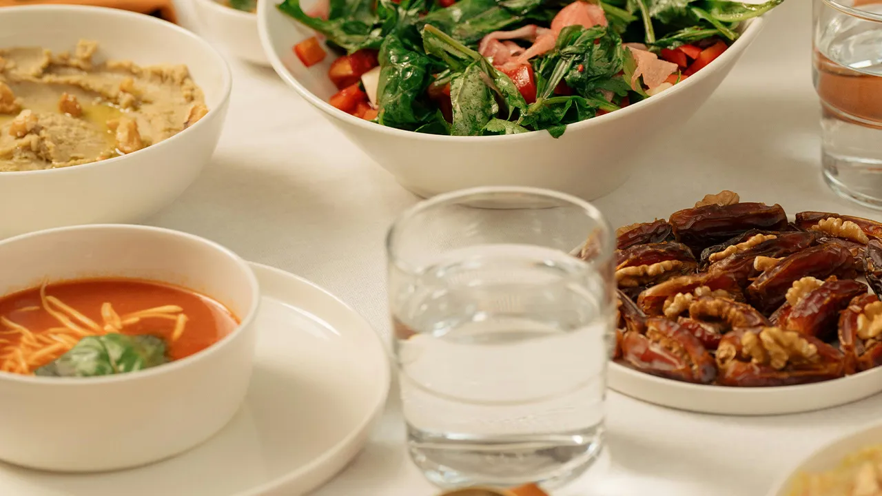 Bir faydası daha: Ramazanda oruç tutmak vücudu dinlendiriyor! 