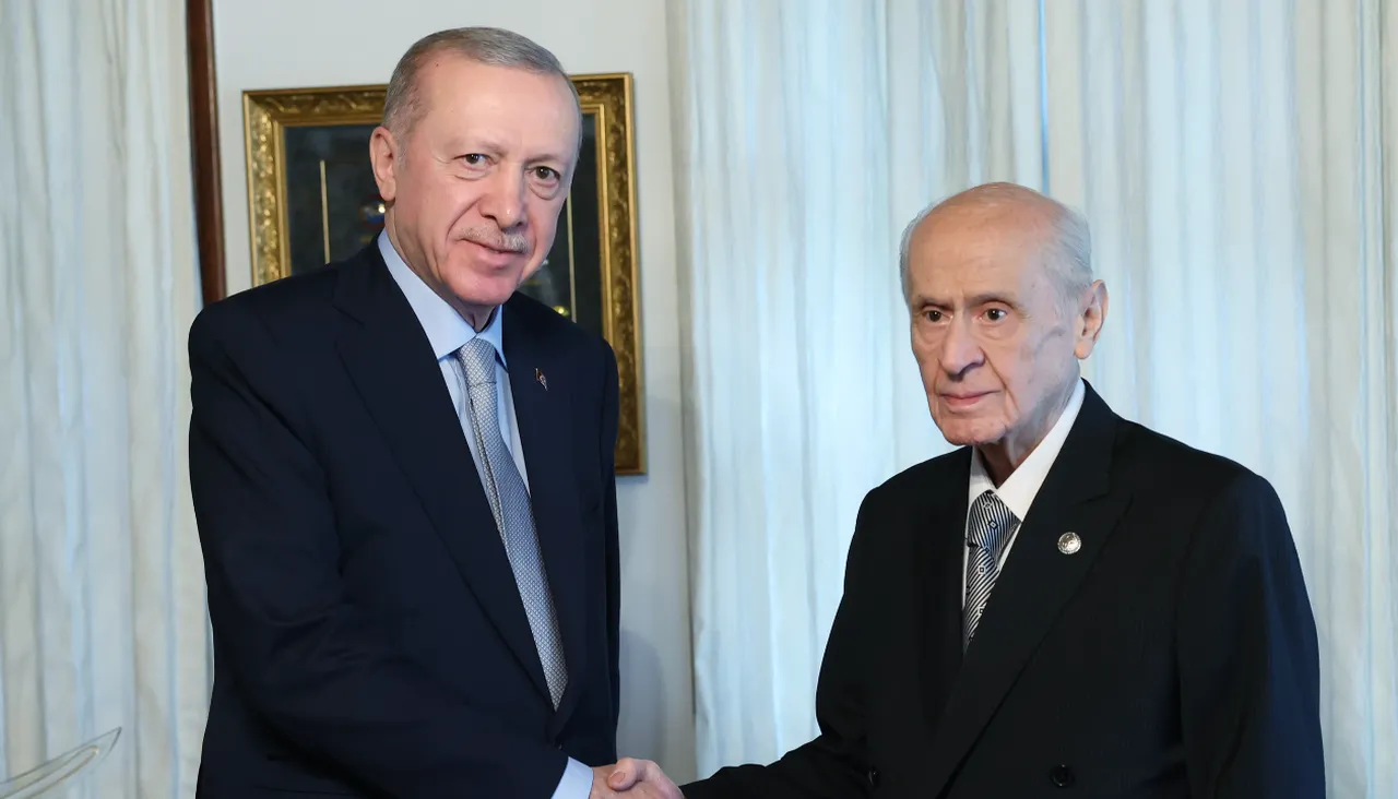 Cumhurbaşkanı Erdoğan'a, Bahçeli'nin 