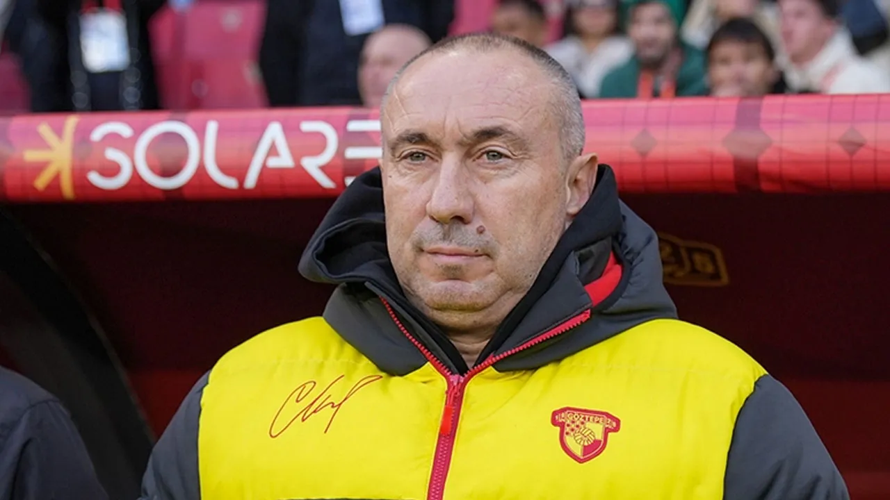 Göztepe'de Stoilov'dan mesaj: Vaktimizi üzülerek geçirmiyoruz