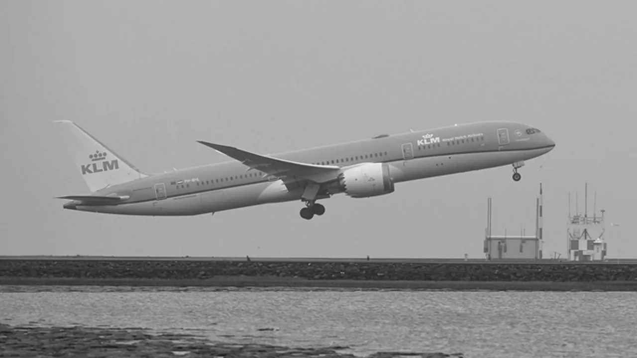 Ünlü havayolu şirketinden Tel Aviv kararı! Tüm uçuşlar iptal edildi