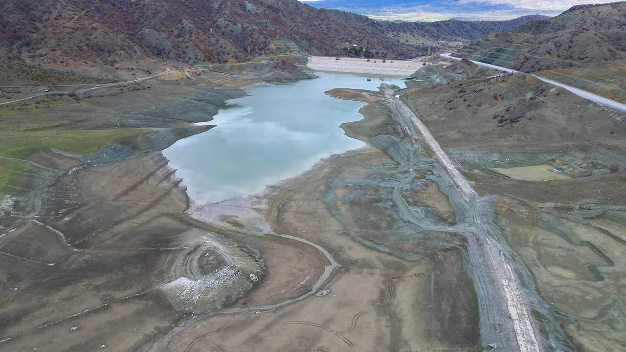 500 binden fazla nüfusu olan ilde susuzluk riski! 2 yılda yüzde 78,6 azaldı