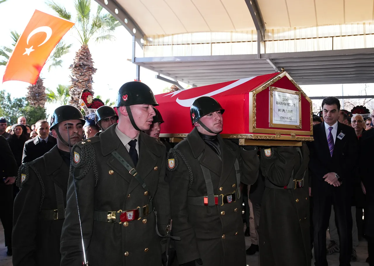 Balıkesirde uçağı düşen şehit pilot İbrahim Bolat’tan duygulandıran kahramanlık!
