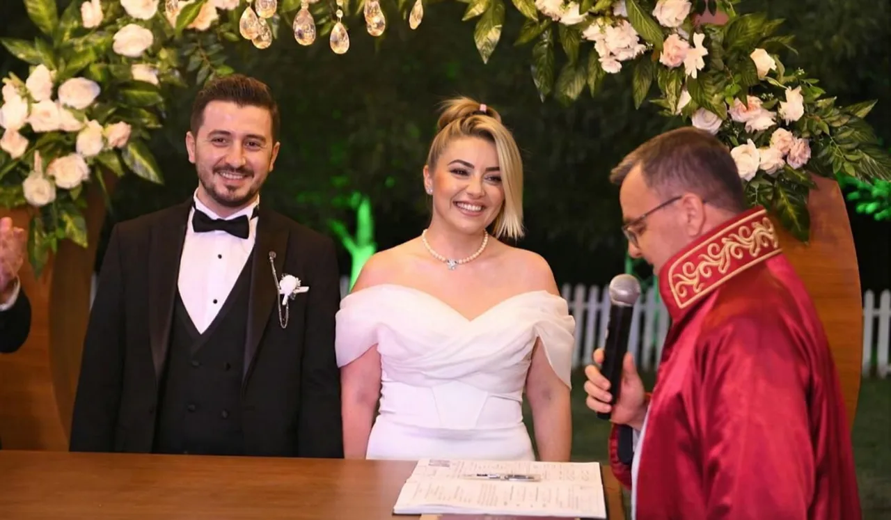 Belediye'den evlenecek çiftlere destek! 10 bin TL verilecek 