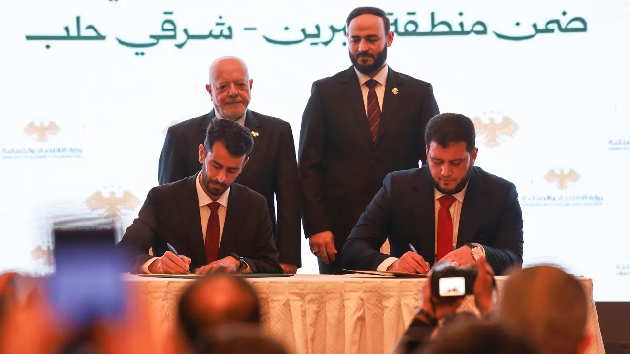 Halep'e Türk imzası! Türkiye sınırına devasa sanayi bölgesi kuruluyor