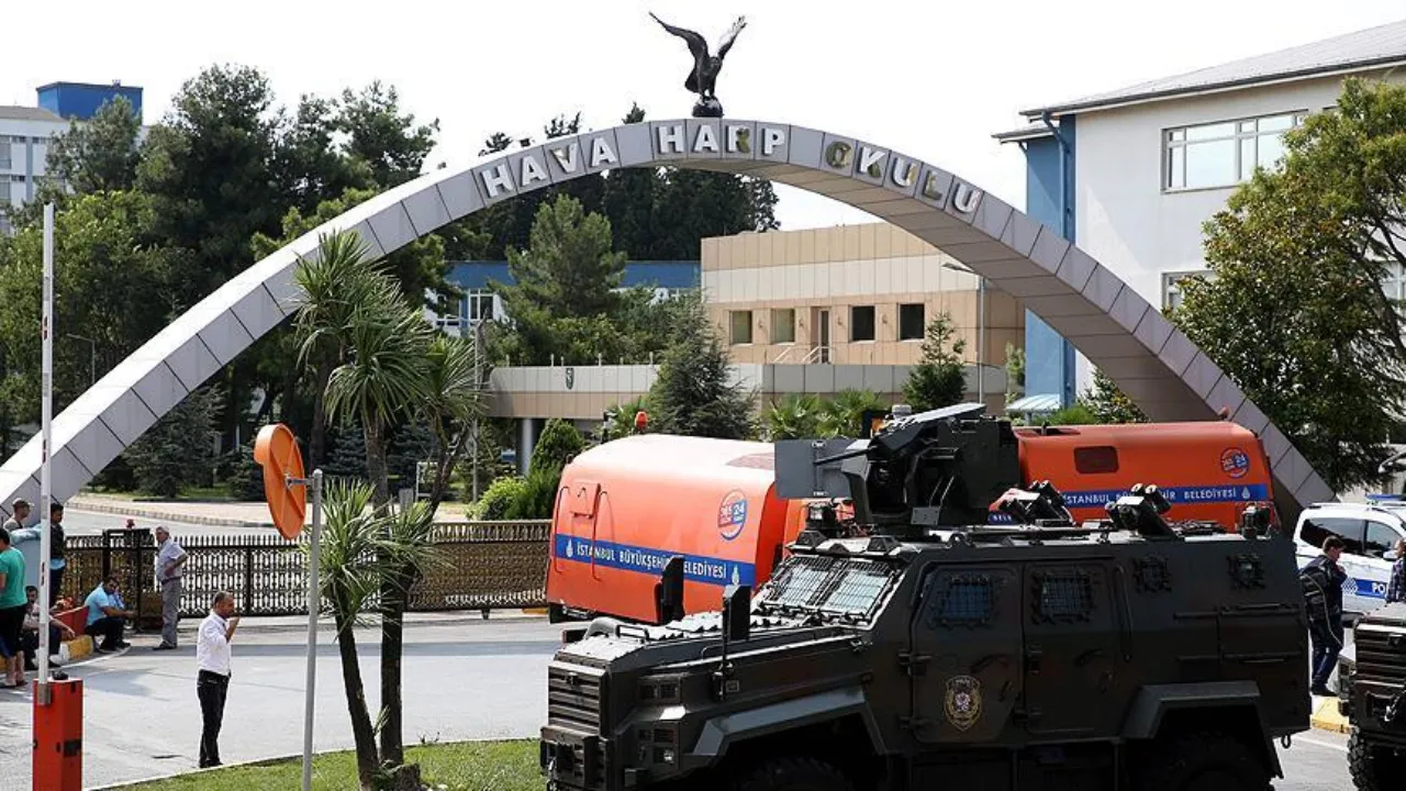 Hava Harp Okulu'nda uyuşturucu soruşturması! 9 er gözaltında