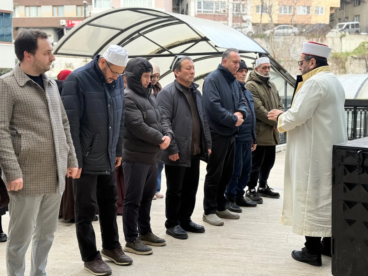 Naaşı bulunmadan vedası yapıldı: Vahşet evinin ikinci kurbanı Sayyora için gıyabi cenaze namazı