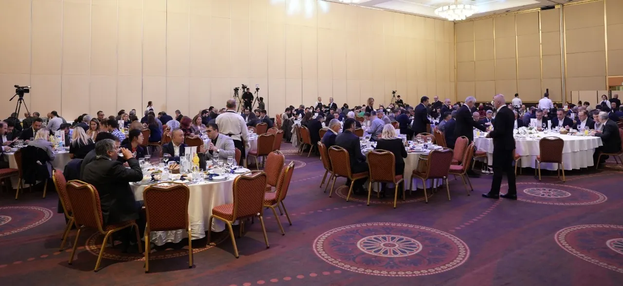 Türkiye Gazetesi ve İhlas Medya Dijital Varlıklar, sektör temsilcilerini iftar programında buluşturdu