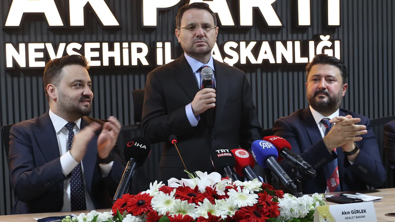 Cumhurbaşkanı Erdoğan, Bakan Gürlek ile telefonla görüştü: Birliğiniz daim olsun