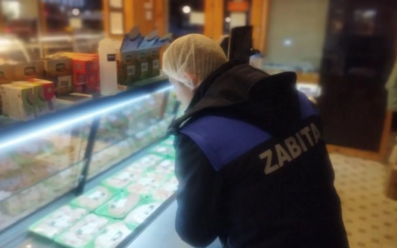 Kasapta paket paket buldular! Bozuk kokoreç ve tavukları vatandaşa yedireceklerdi