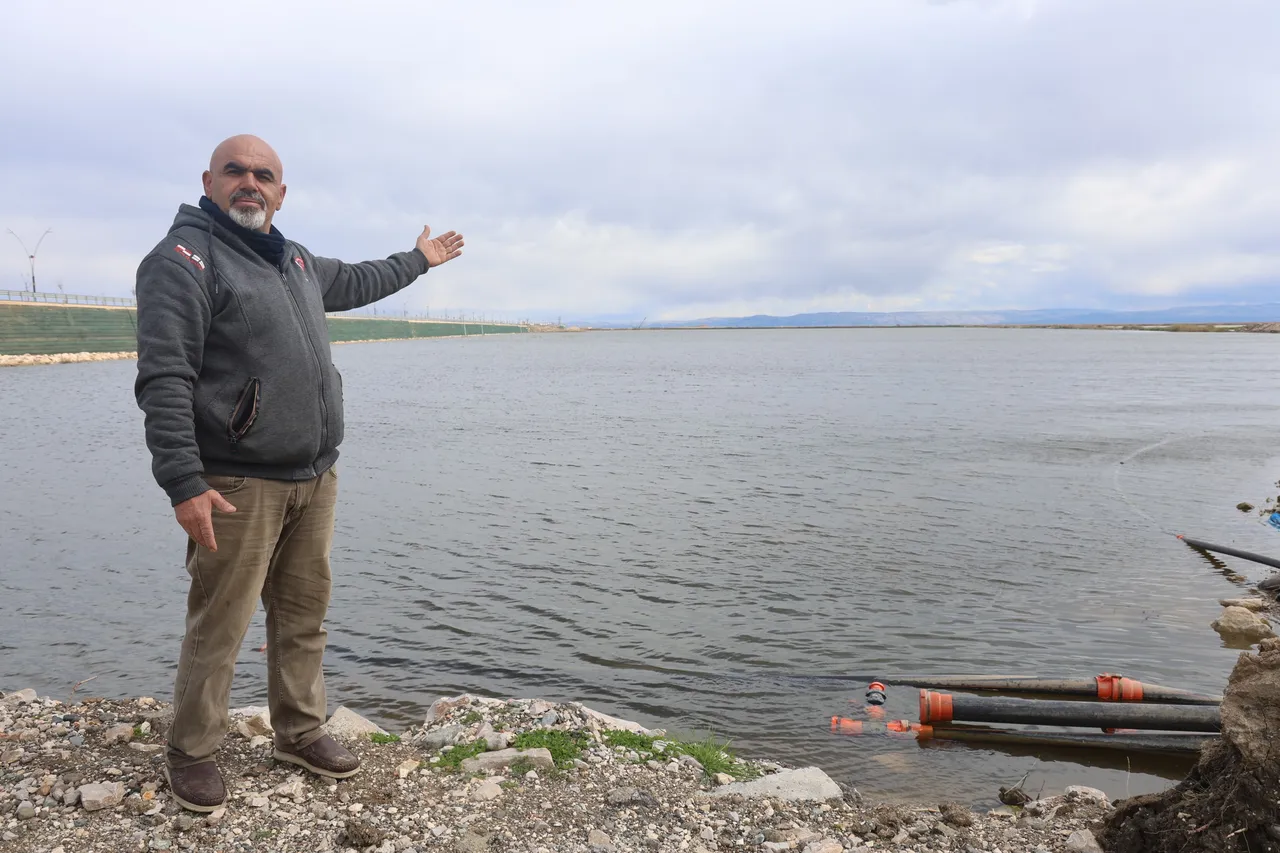 Ovaydı göl oldu! Kuraklığın ardından gelen yağmur, 5 bin dönüm sular altında bıraktı