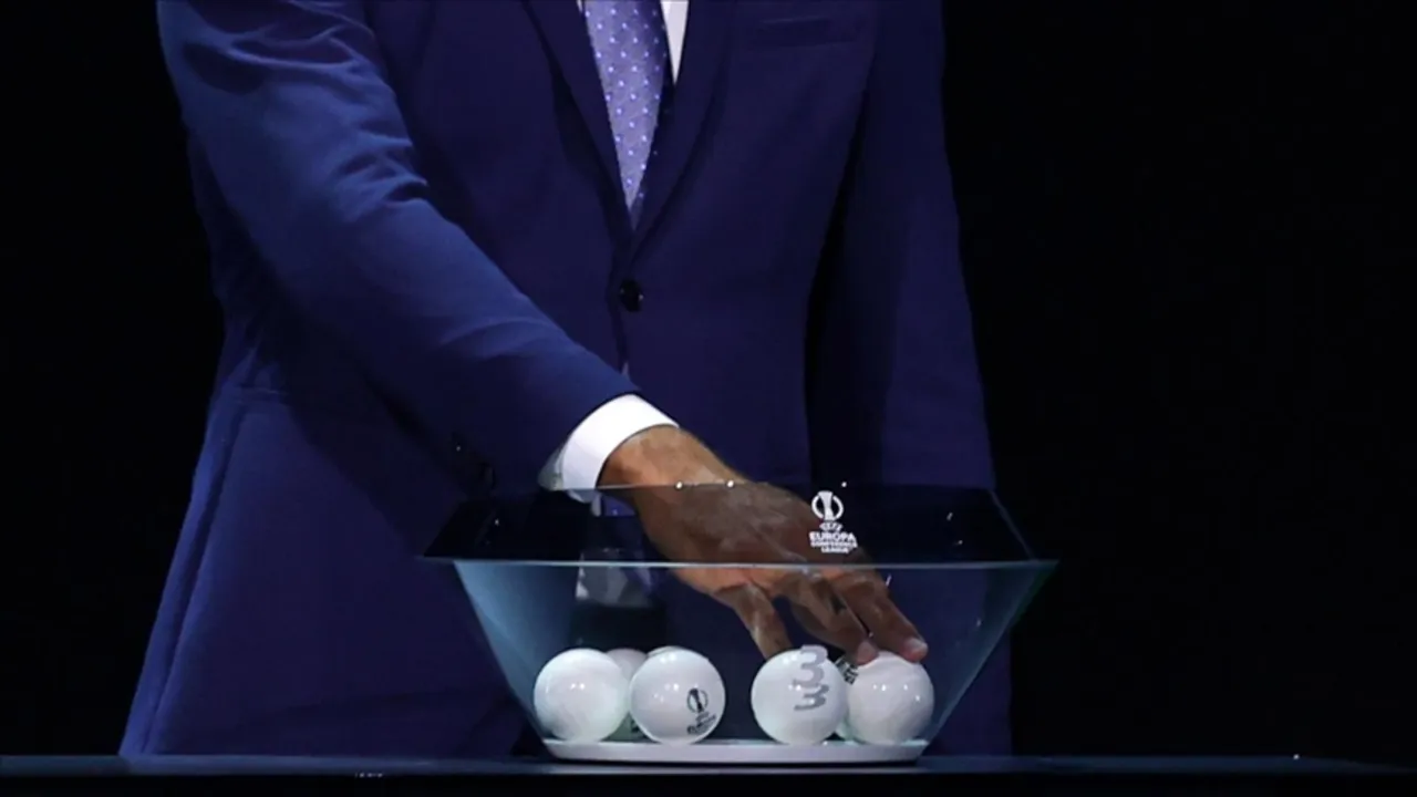 UEFA Şampiyonlar Ligi kura çekimi saat kaçta, hangi kanalda? Galatasaray’ın rakibi belli oluyor... Liverpool mu Tottenham mı?