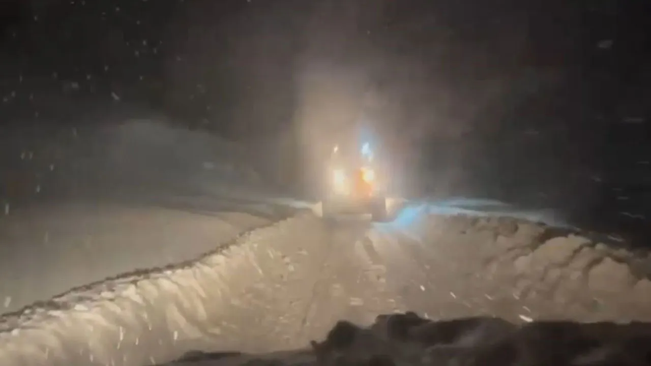 Siirt kara teslim oldu! Doğum yapan kadınlar, hastalar, yolcular mahsur kaldılar