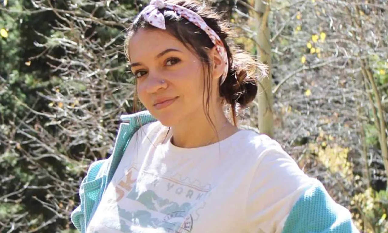 Boynunu çıtlatan kadın felç geçirdi! Alışkanlığı az kalsın hayatına mal oluyordu