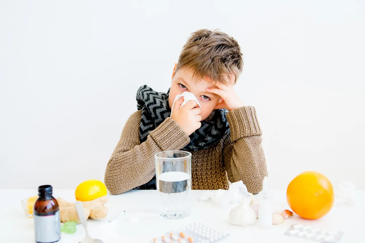 Çocuklarda grip tedavisinde 8 beslenme kuralı! Tabağında bu besinler varsa daha hızlı iyileşiyor