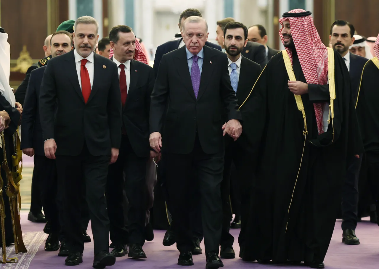 Cumhurbaşkanı Erdoğan'dan ABD–İran krizinde arabuluculuk mesajı
