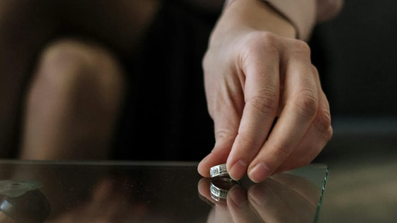 Devlet kayıtları binlerce insanı mağdur etti: Polonya’da binlerce çift evli sayıldı