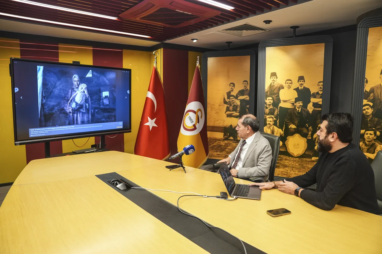 Ali Jadallah'ın "Gazze'de açlıkla mücadele eden Filistinlilere yemek dağıtıldı" fotoğrafı