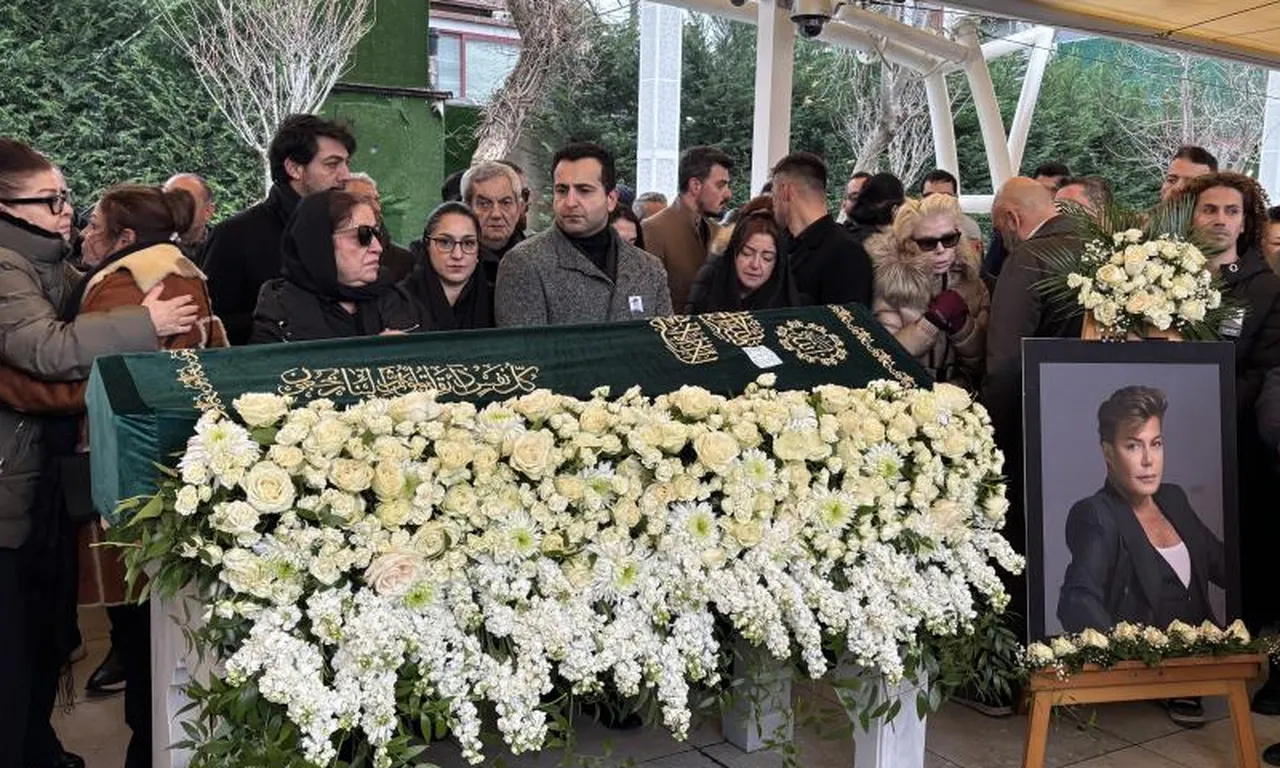 Fatih Ürek’in ablalarına ağır suçlama: Ölmeden önce evlerini talan etmişler!