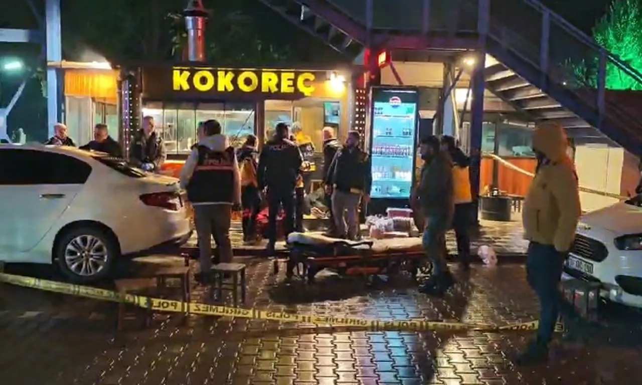 Kokoreççi’de cinayet: O anlar anbean kamerada! Zanlı olayı itiraf etti