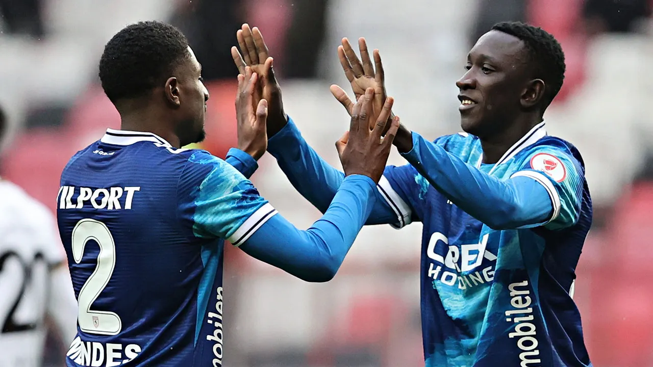 Samsunspor, 3 puanı 2 golle aldı