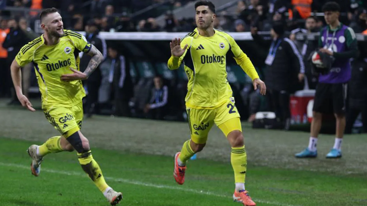 Süper Lig'de tarihi maç: Fenerbahçe, 20 yıl sonra ilki başardı