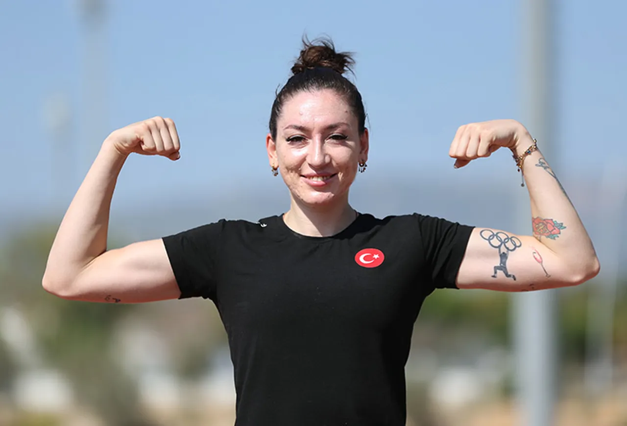 Tuğba Danışmaz kimdir, branşı ne? Başarıları ve hayatıyla ilgili bilgiler